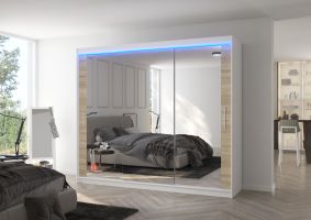 Posuvná skříň se zrcadlem a LED osvětlením CHESTER - Bílá / Dub Sonoma - šířka 250cm
