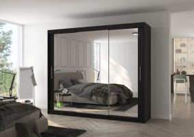 Posuvná skříň se zrcadlem CHESTER - Černá - šířka 250cm