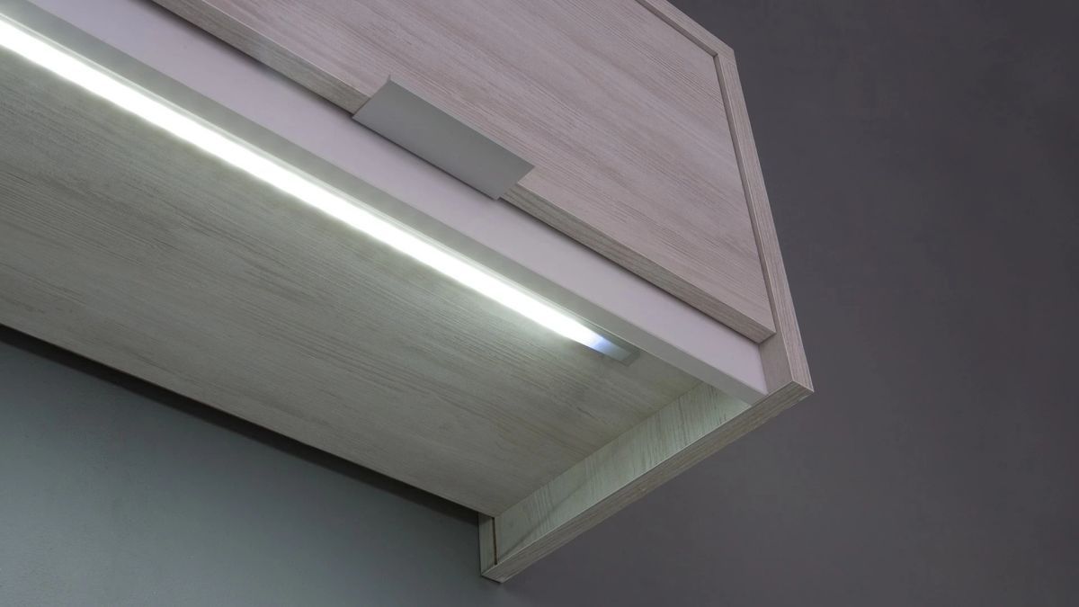 GIBMEBLE Nástěnná skříňka DENVER - Dub Bílý / Bílý lesk - 120cm LED osvětlení